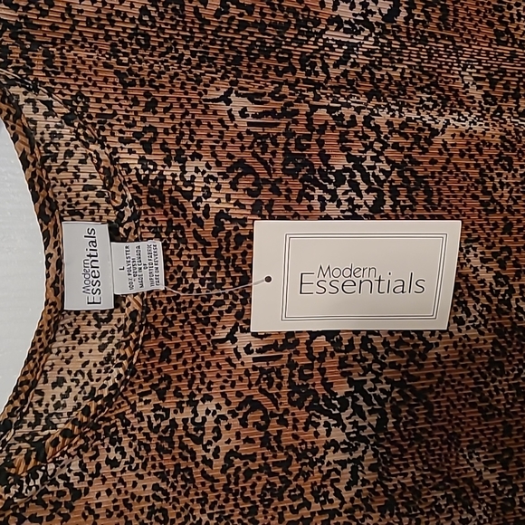 Blouse - Picture 2 of 4